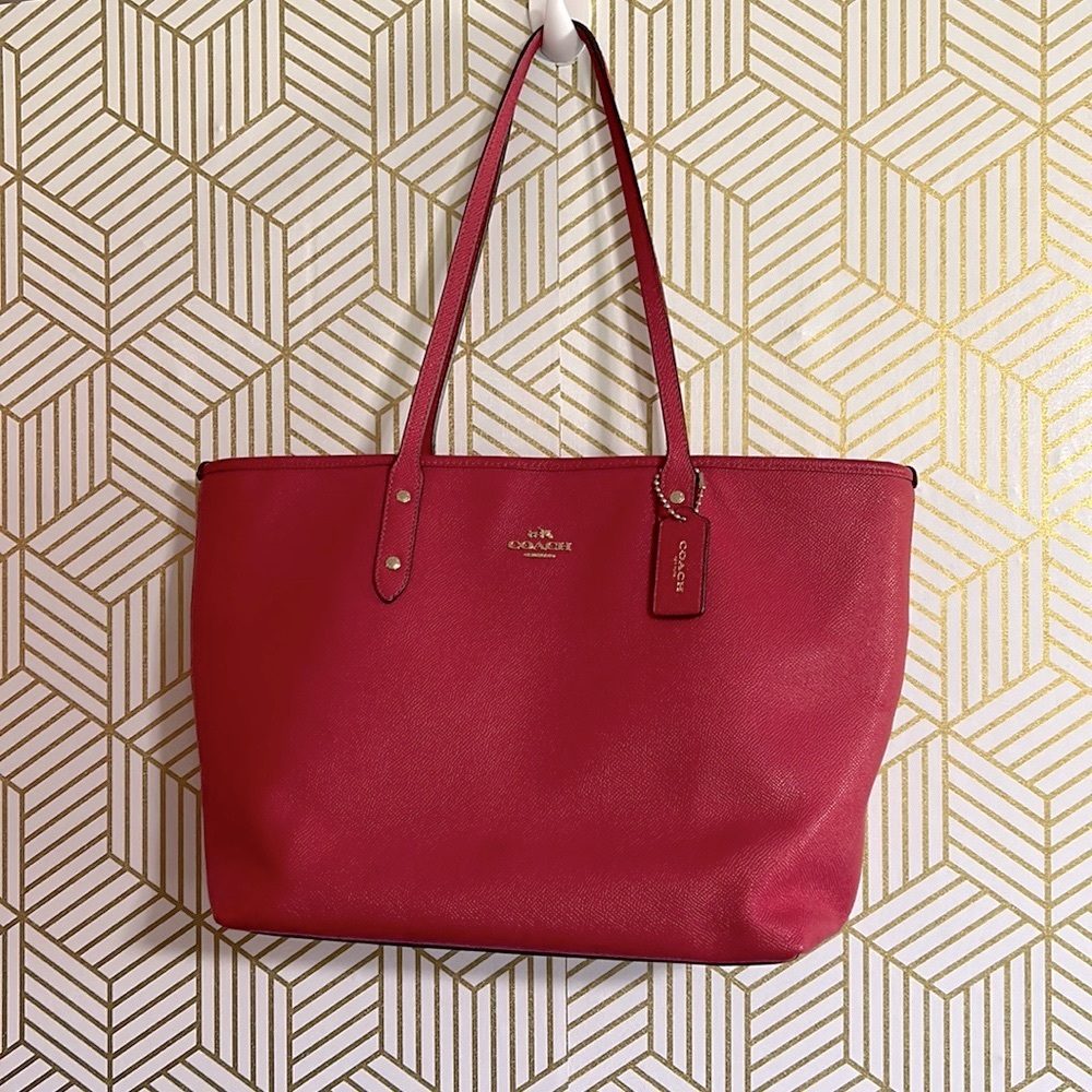 Coach tote hot pink